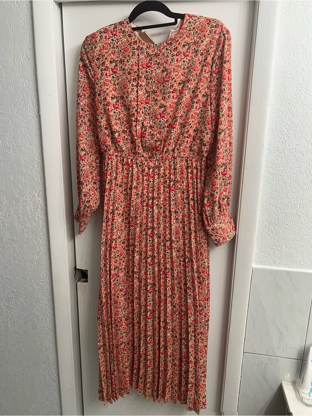 Floral Pleated Long Sleeve Midi Dress - Peach Pink